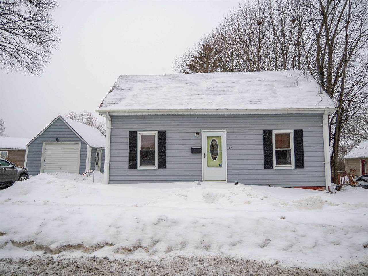 13 Stark Avenue - Photo 1