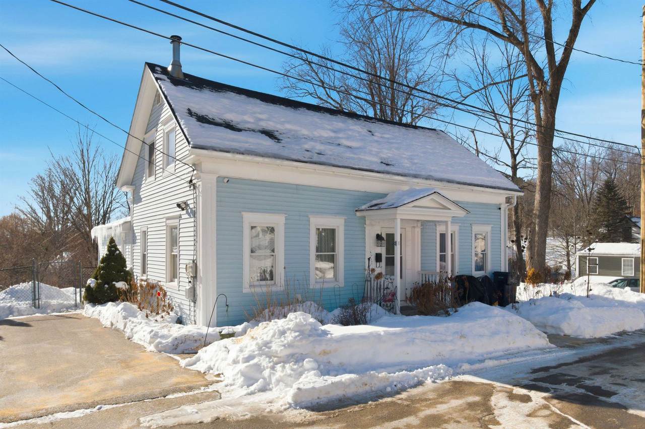 8 West Street - Photo 1