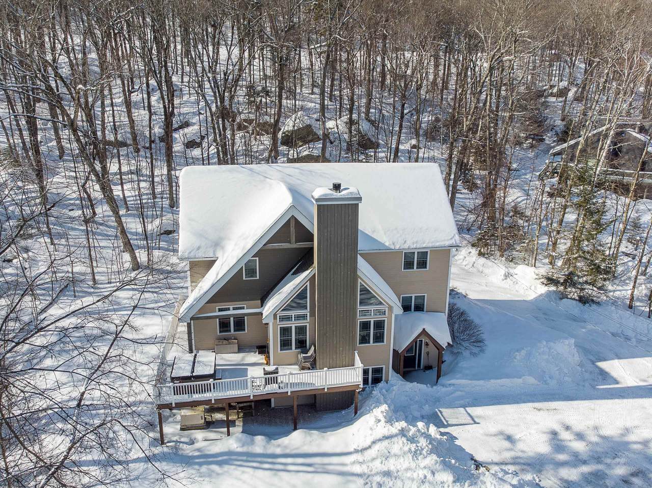563 Rim Road - Photo 1