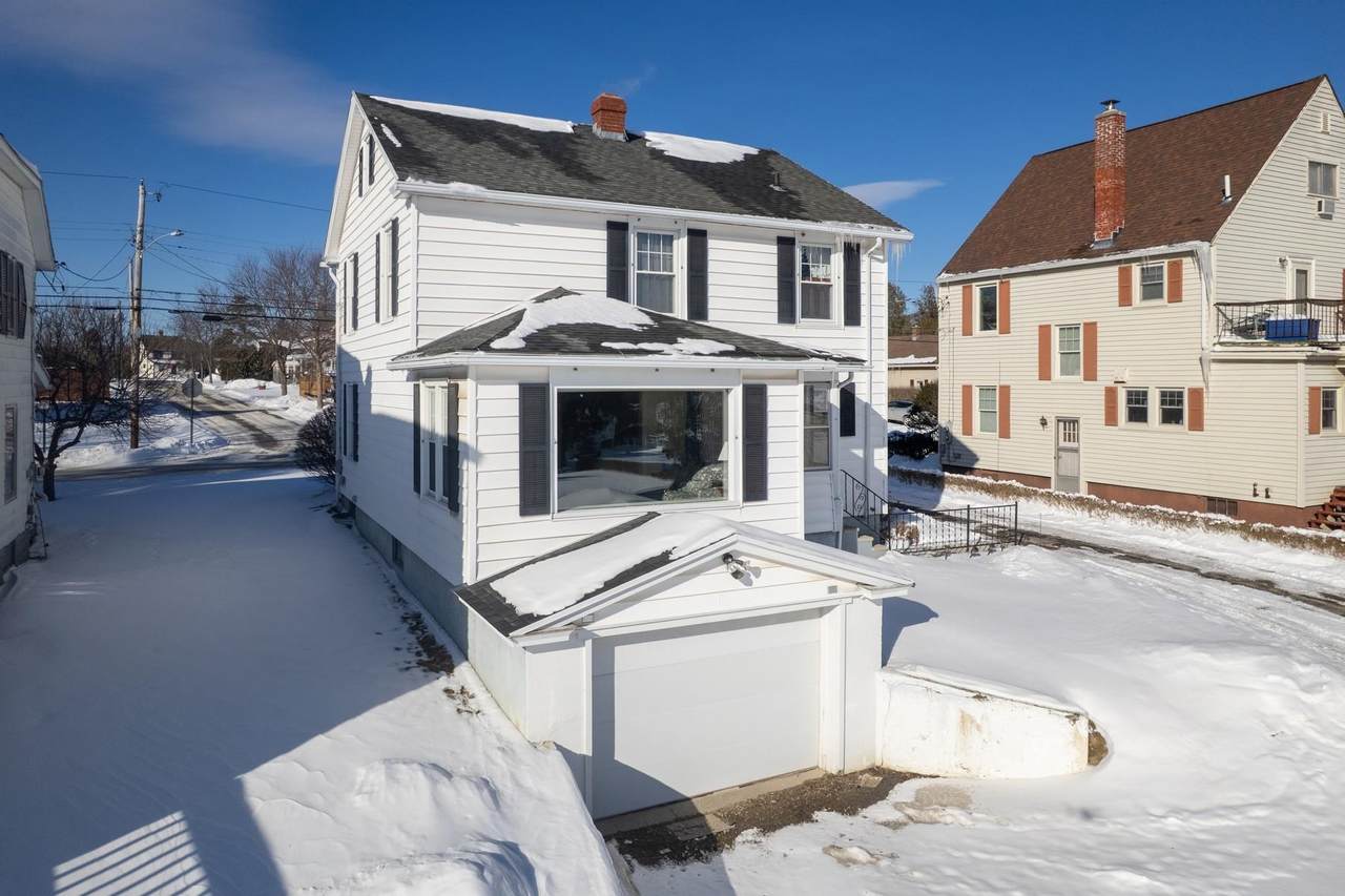 98 Harrington Avenue - Photo 1
