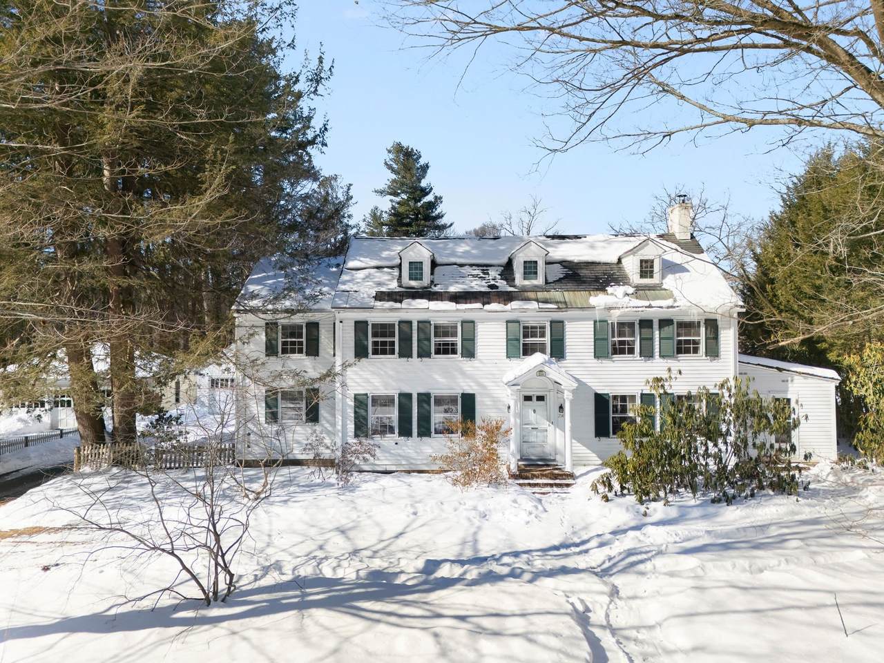214 Putney Road - Photo 1