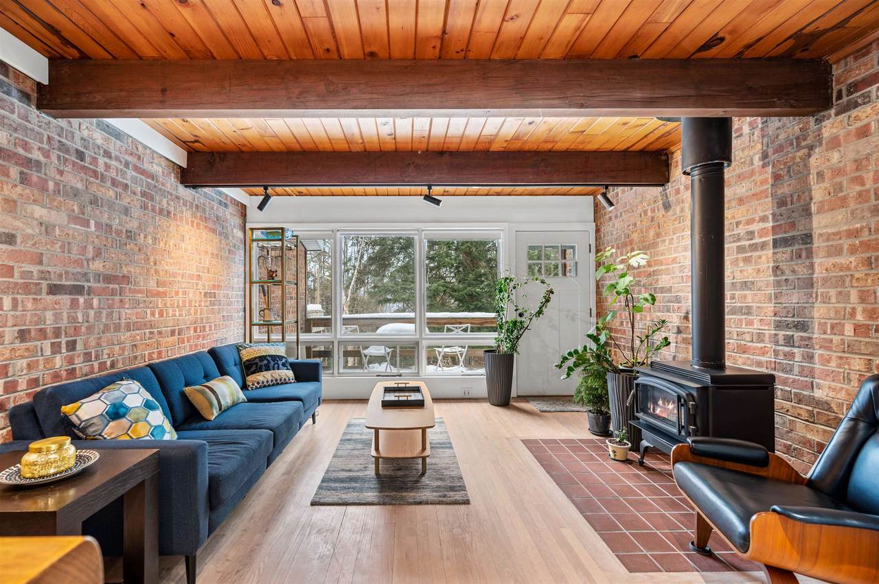 67 Fox Hill Road - Photo 1