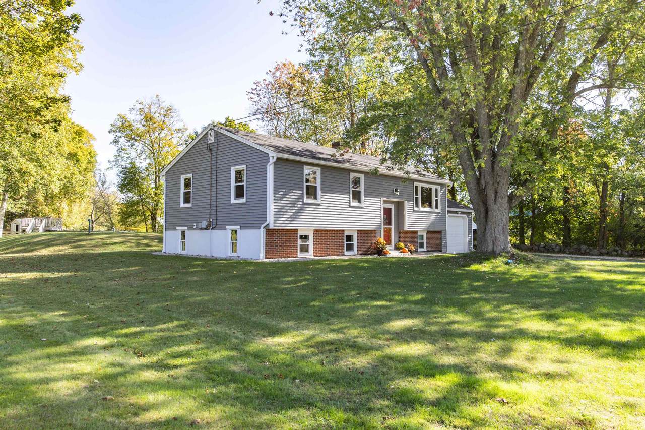 222 Portsmouth Avenue - Photo 1