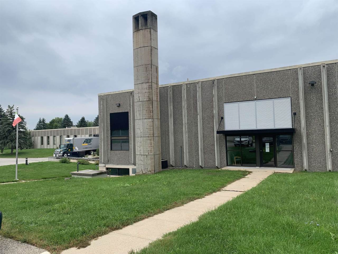 38 Pond Lane - Photo 1