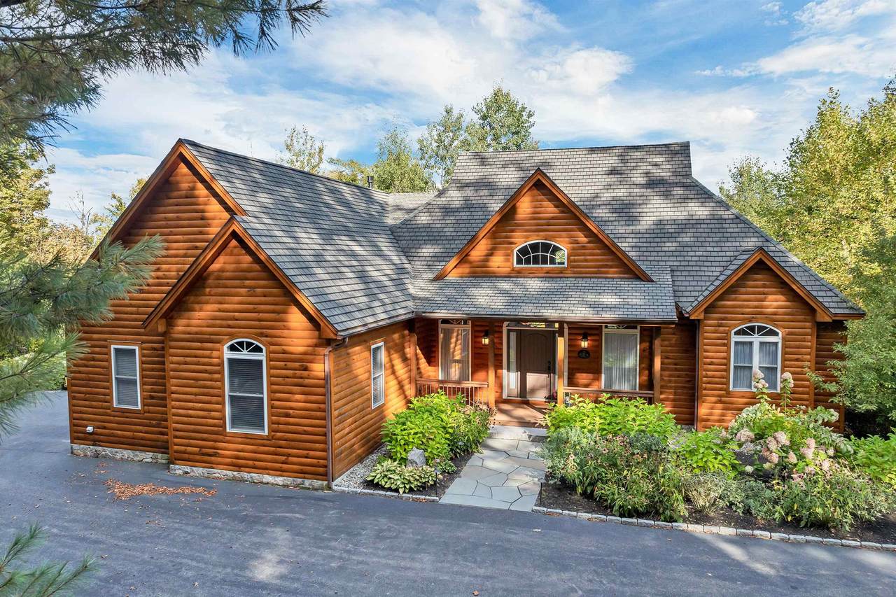 19 Abenaki Lane - Photo 1