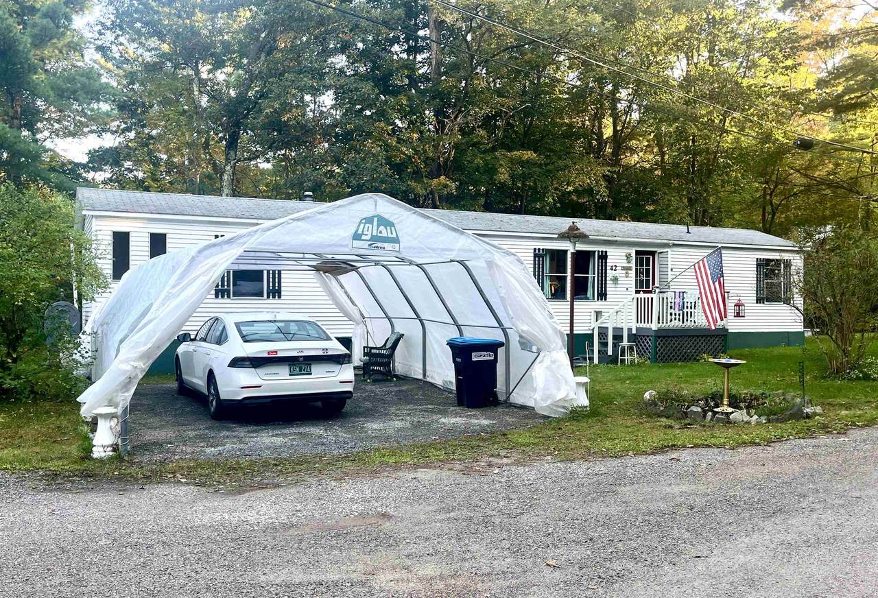 42 French Hill Manor - Photo 1