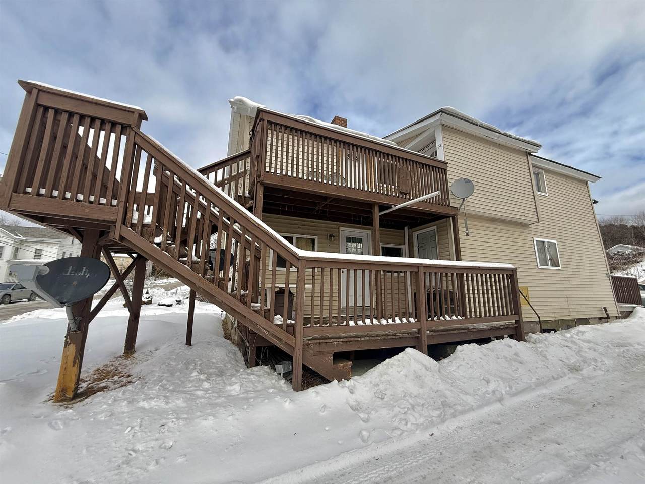 78 Harrison Avenue - Photo 1