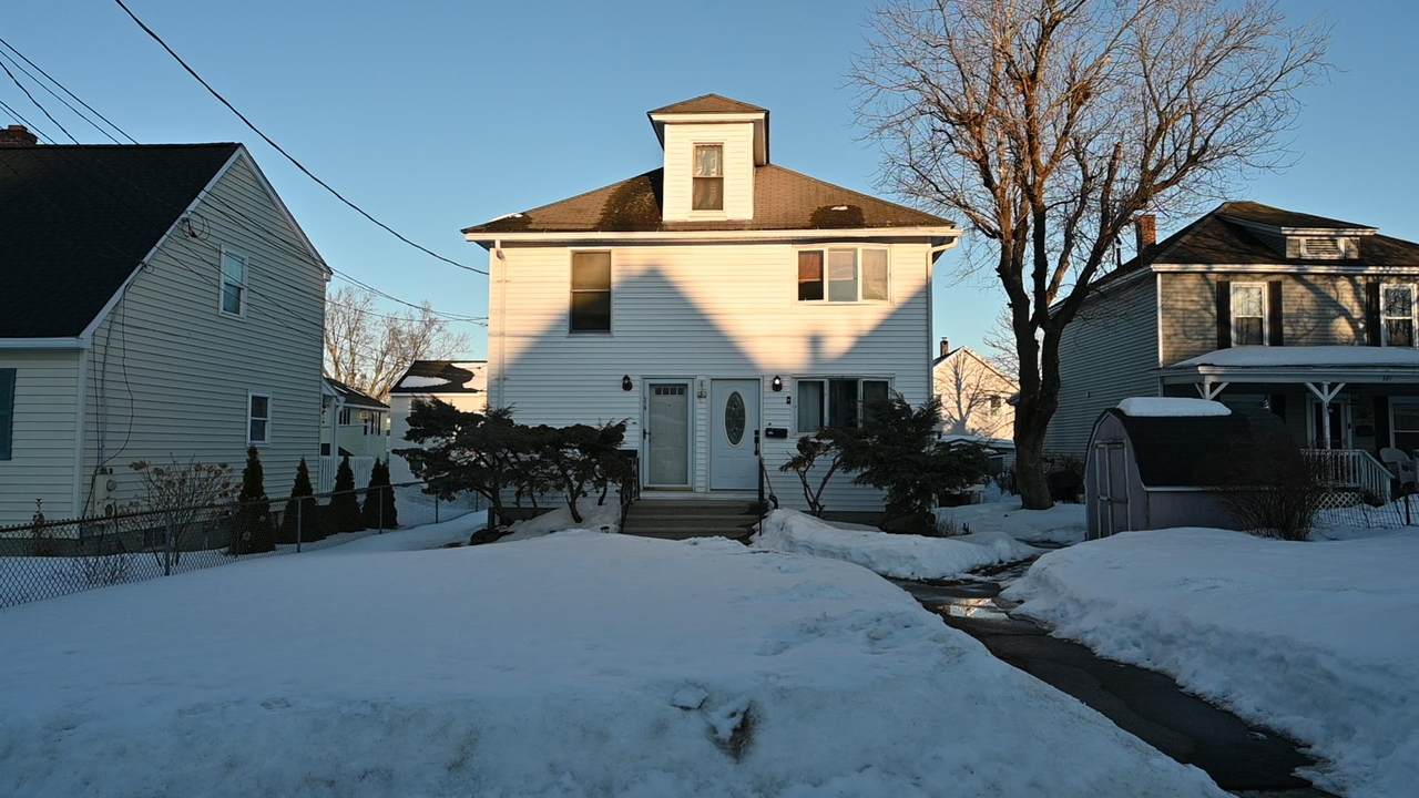 227 Laval Street - Photo 1