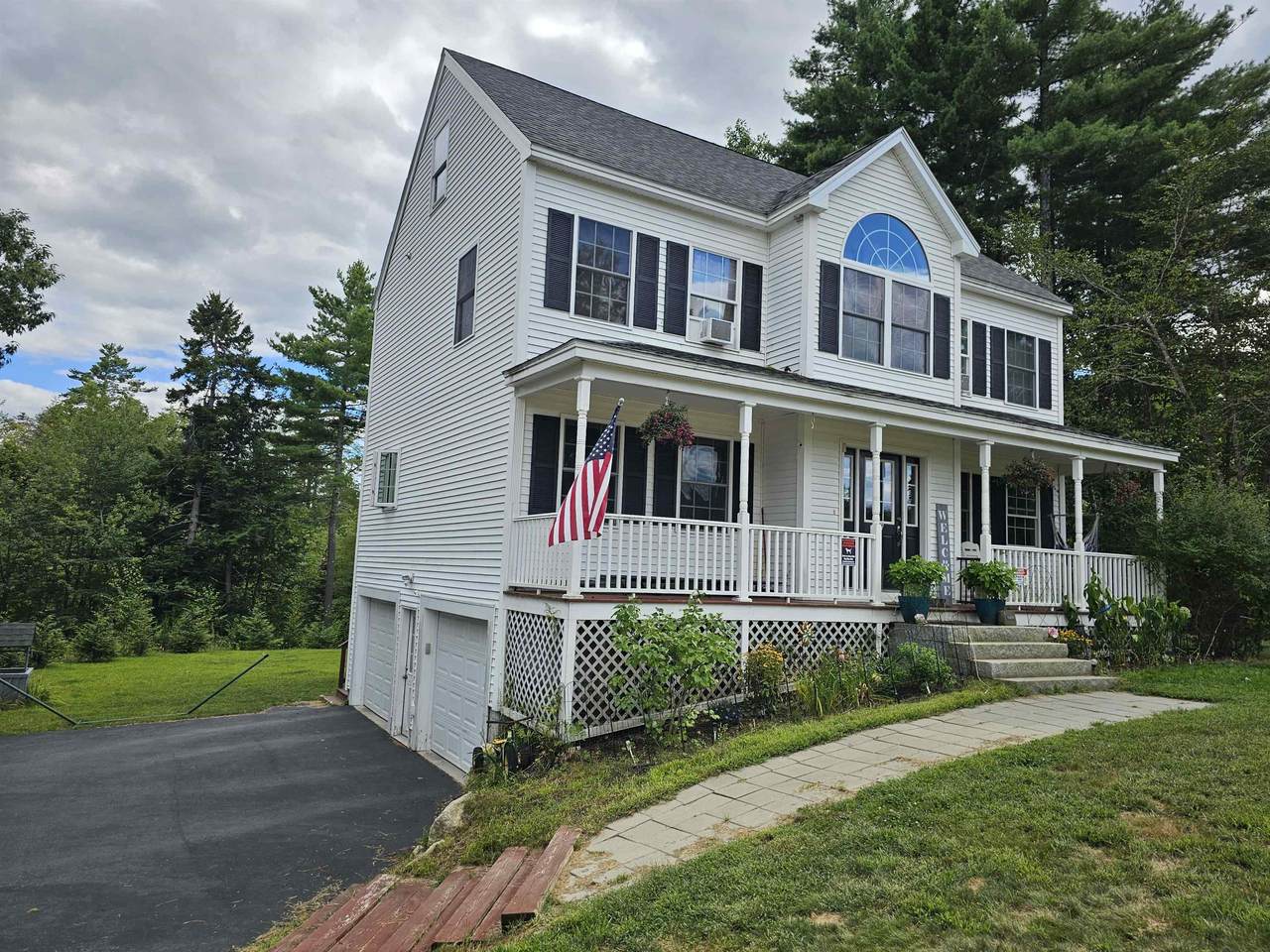 94 Autumn Lane - Photo 1