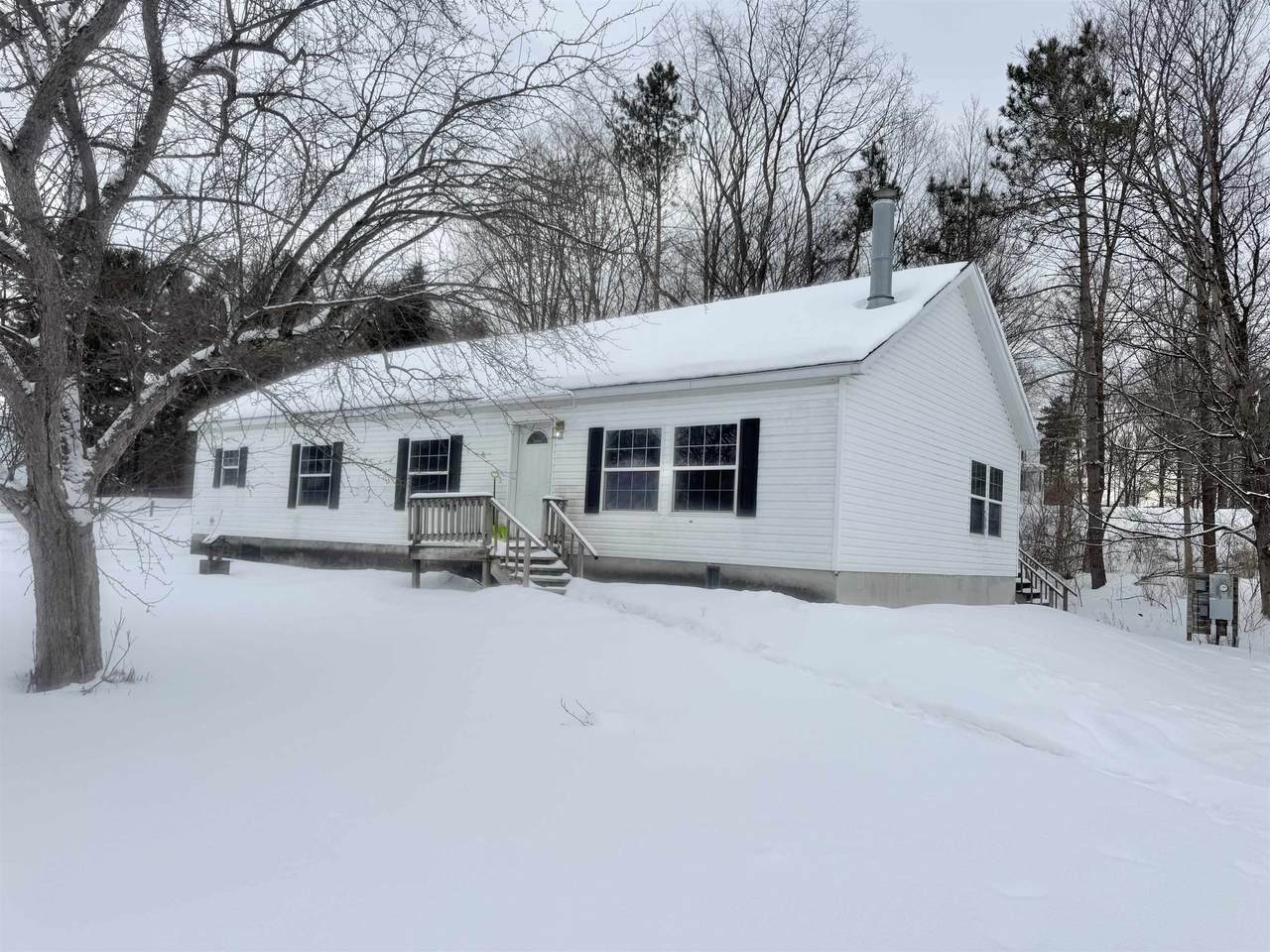 1645 Vt Rt 67E - Photo 1