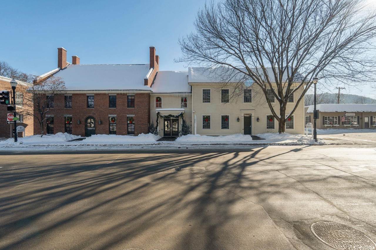 105 Main Street - Photo 1