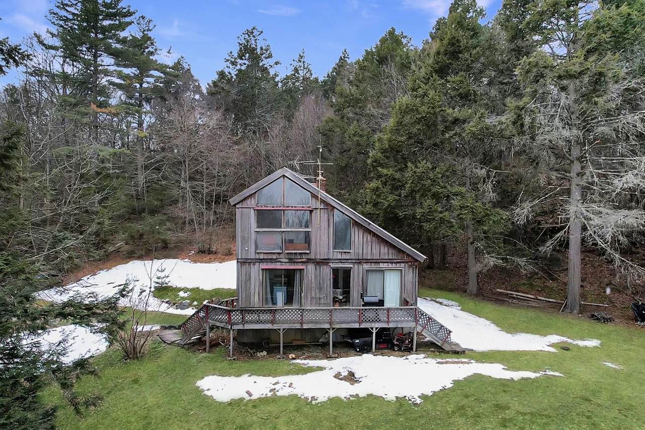 946 Huckle Hill Road - Photo 1