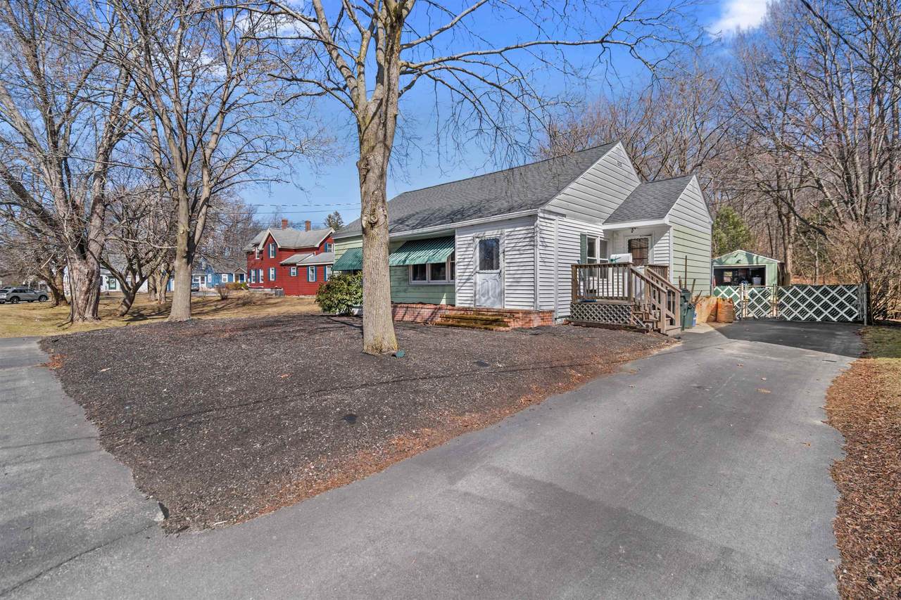 204 S Taylor Street - Photo 1