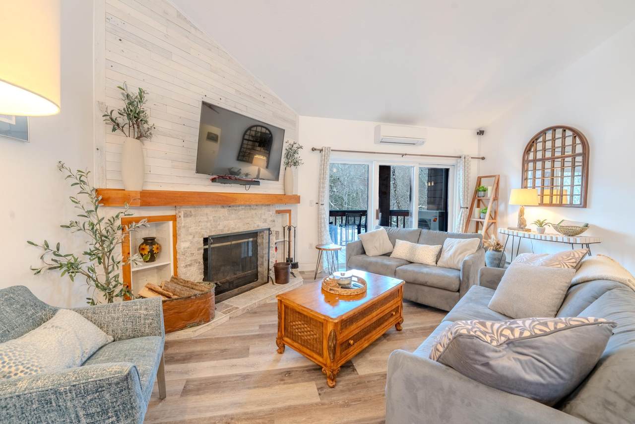 65 Riverfront Drive - Photo 1
