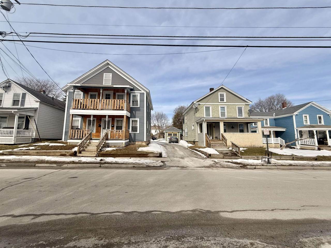 25-27 Killington Avenue - Photo 1