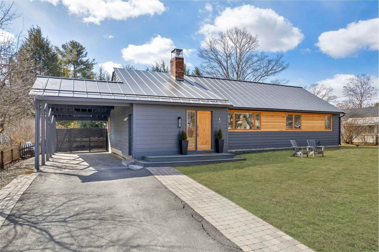 3 Woodmore Drive - Photo 1