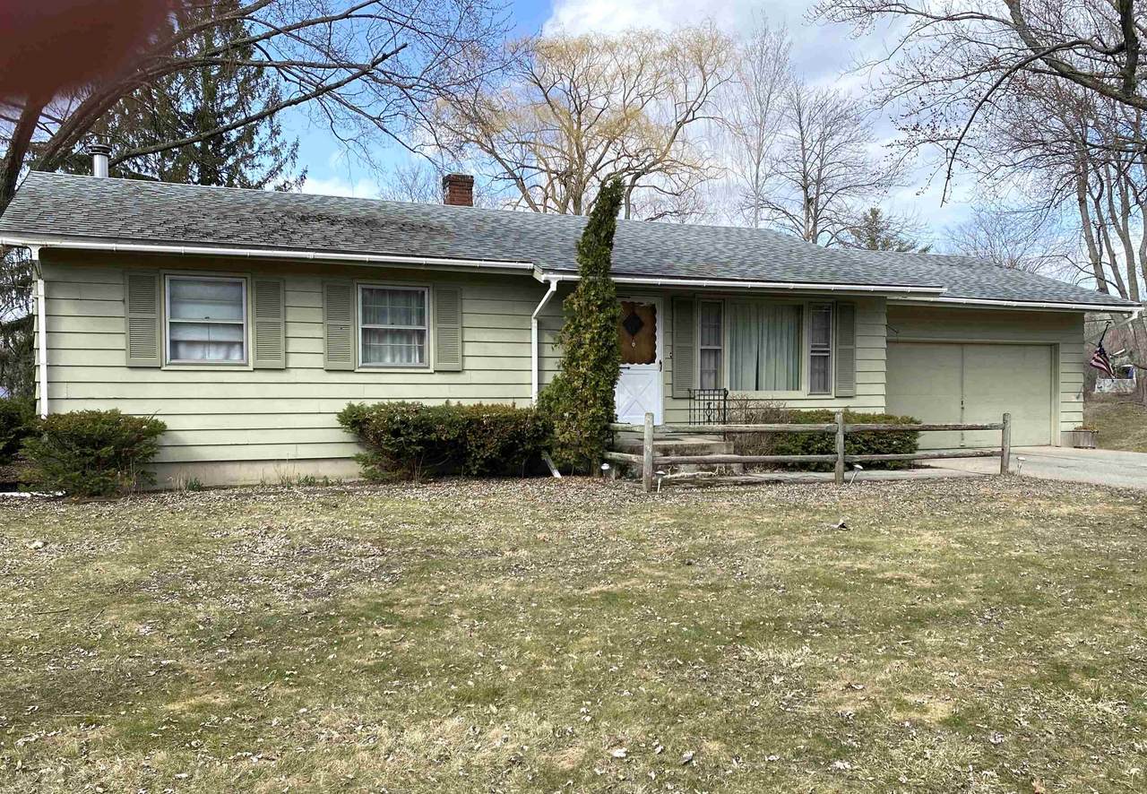 4 Gorham Lane - Photo 1