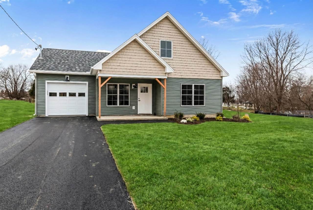 30 Upper Gilman Street - Photo 1