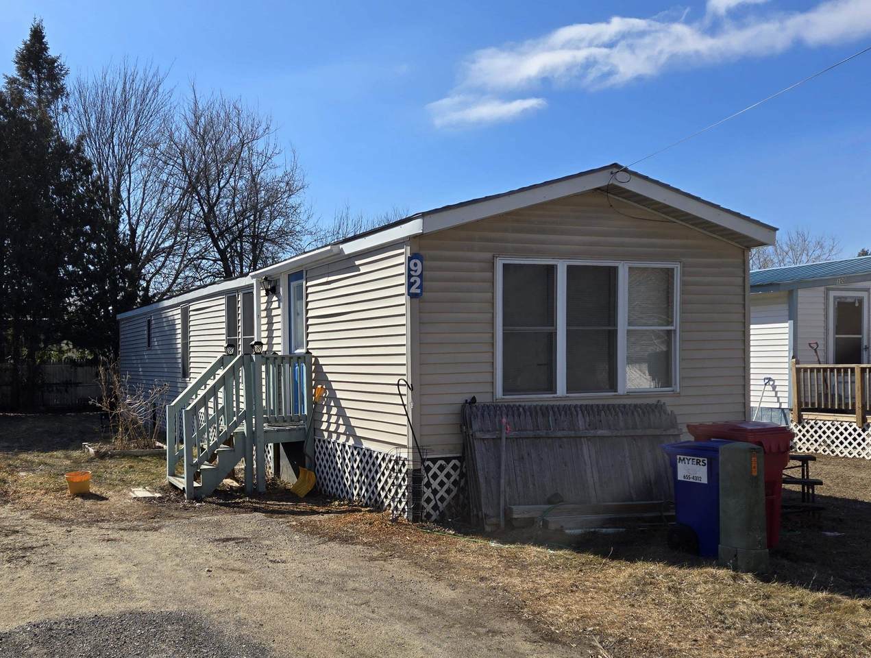 92 Rita Way - Photo 1