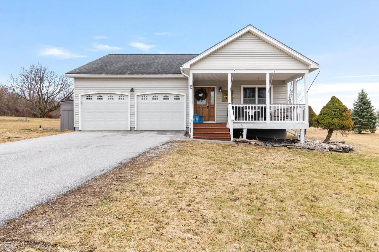 2 Glen Ridge Lane - Photo 1