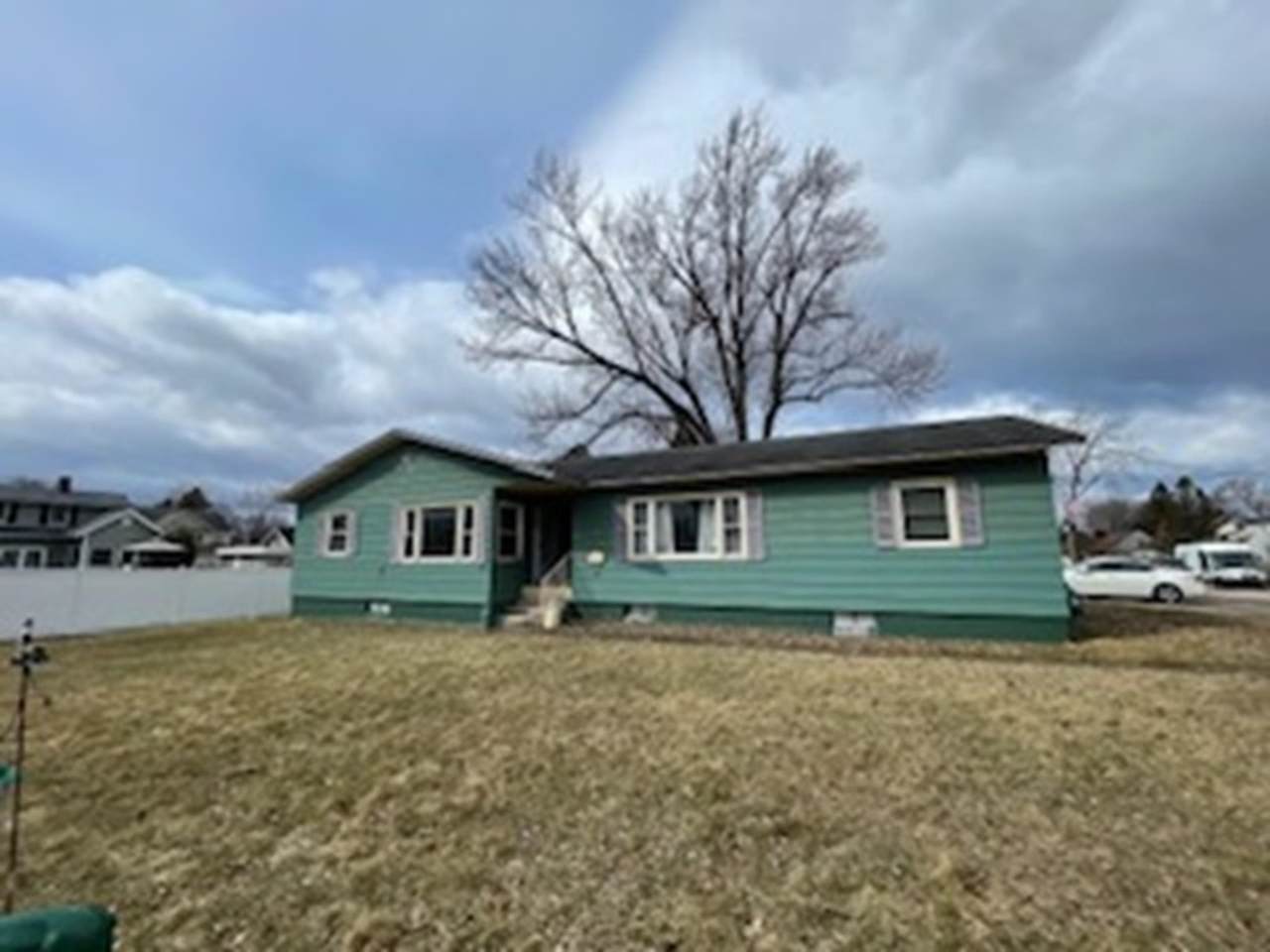 163 Hinesburg Road - Photo 1