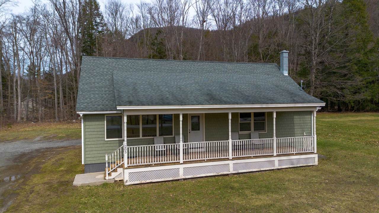 205 East Wells Road - Photo 1