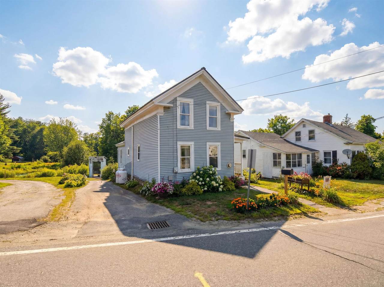 23 Concord Hill Road - Photo 1
