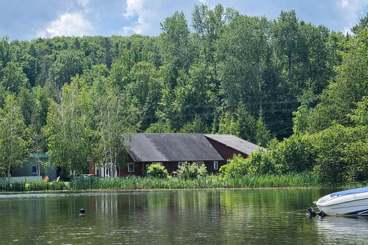 391 West Shore Road - Photo 1
