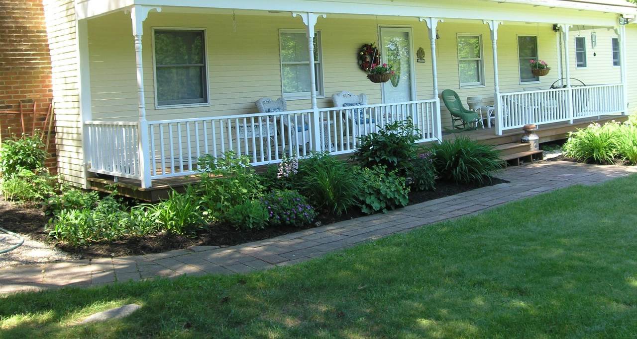 1226 Brainstorm Road - Photo 1
