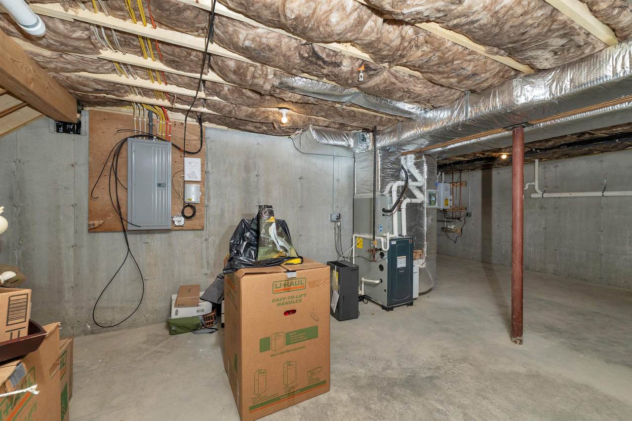 98 Brook Hill - Photo 1