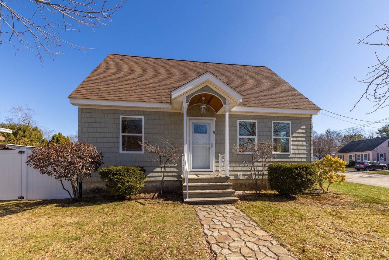 13 Elmview Circle - Photo 1
