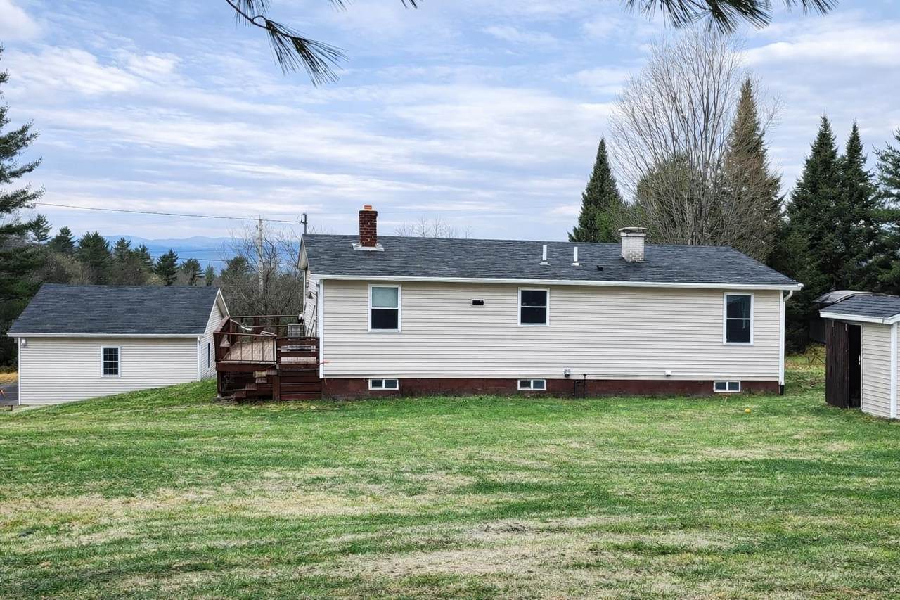 623 E Village Road - Photo 1