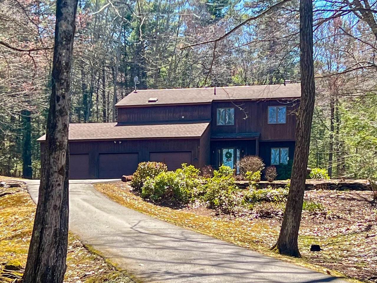90 Hemlock Road - Photo 1