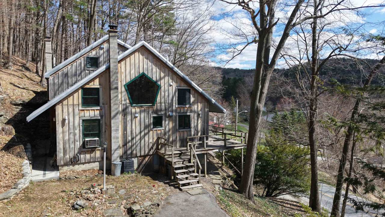 2603 North Pownal Road - Photo 1