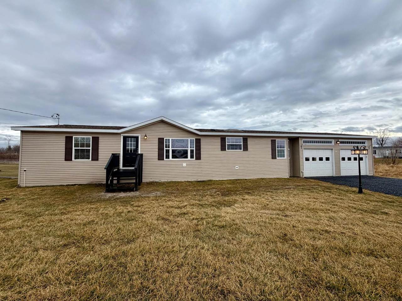 111 Deso Drive - Photo 1