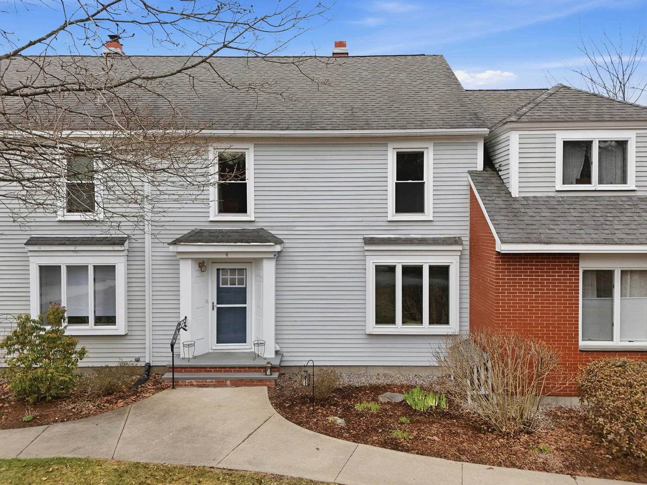 4 Mill Falls Road - Photo 1