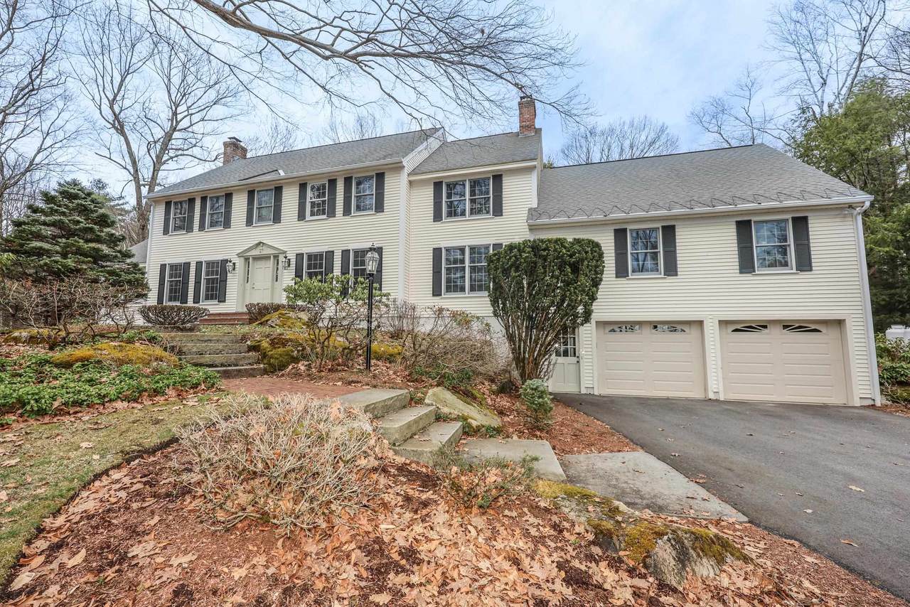 6 Hawk Drive - Photo 1