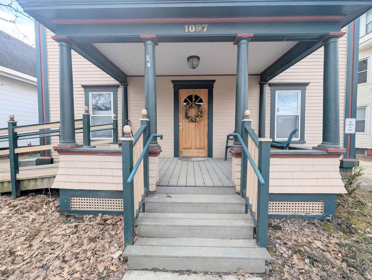 1097 Main Street - Photo 1