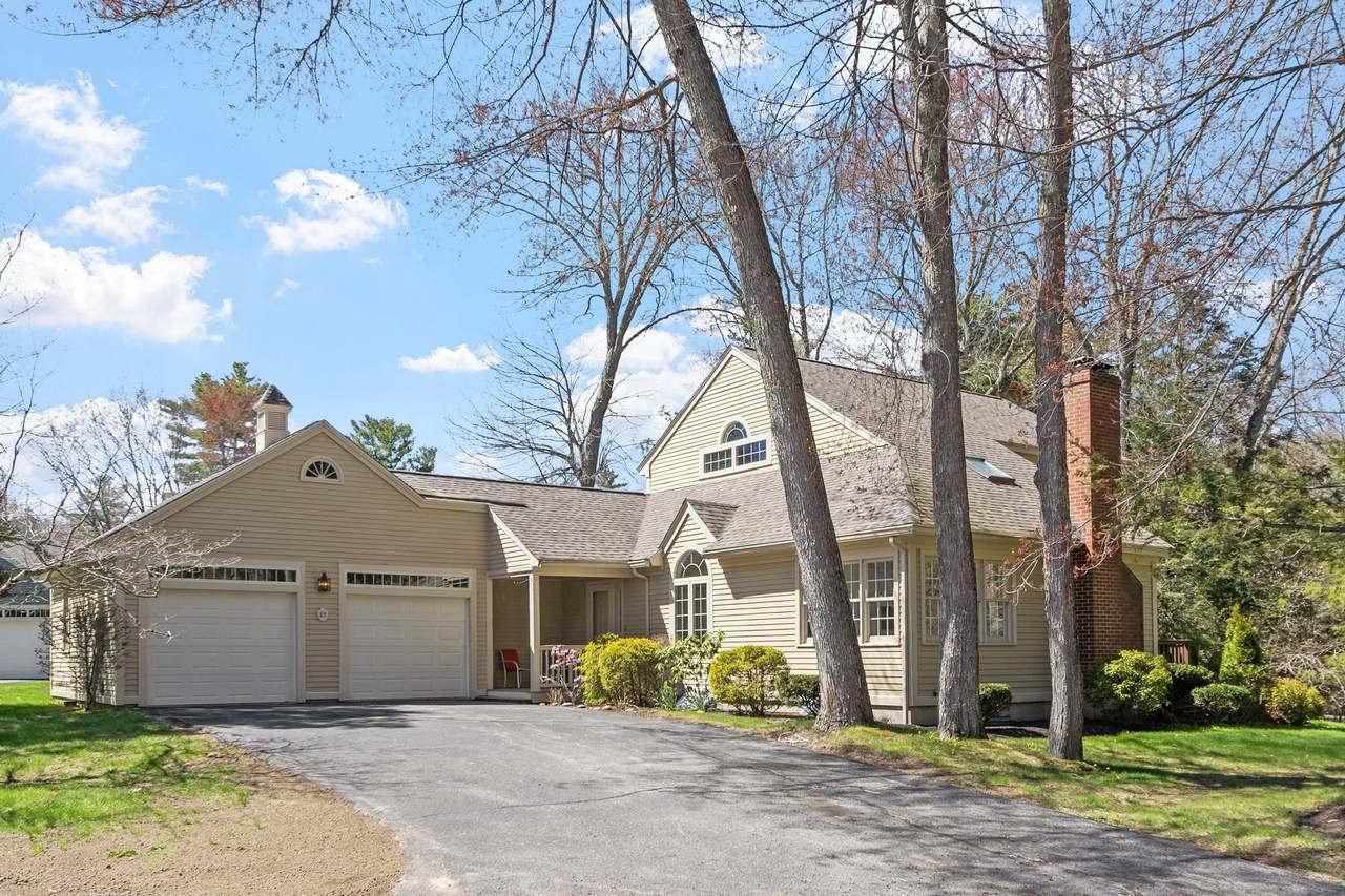 21 Peninsula Drive - Photo 1