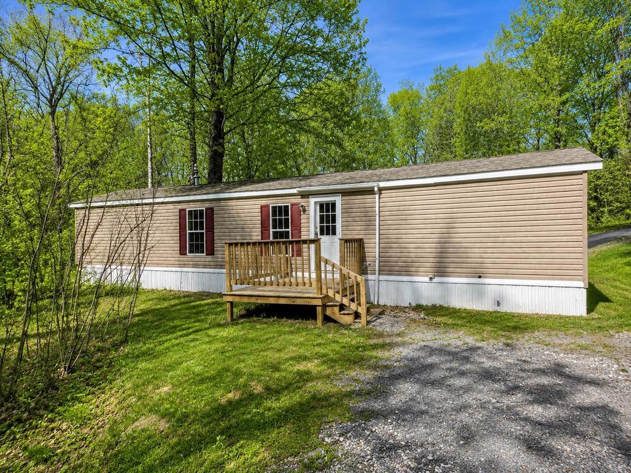 15 Lindbergh Avenue - Photo 1