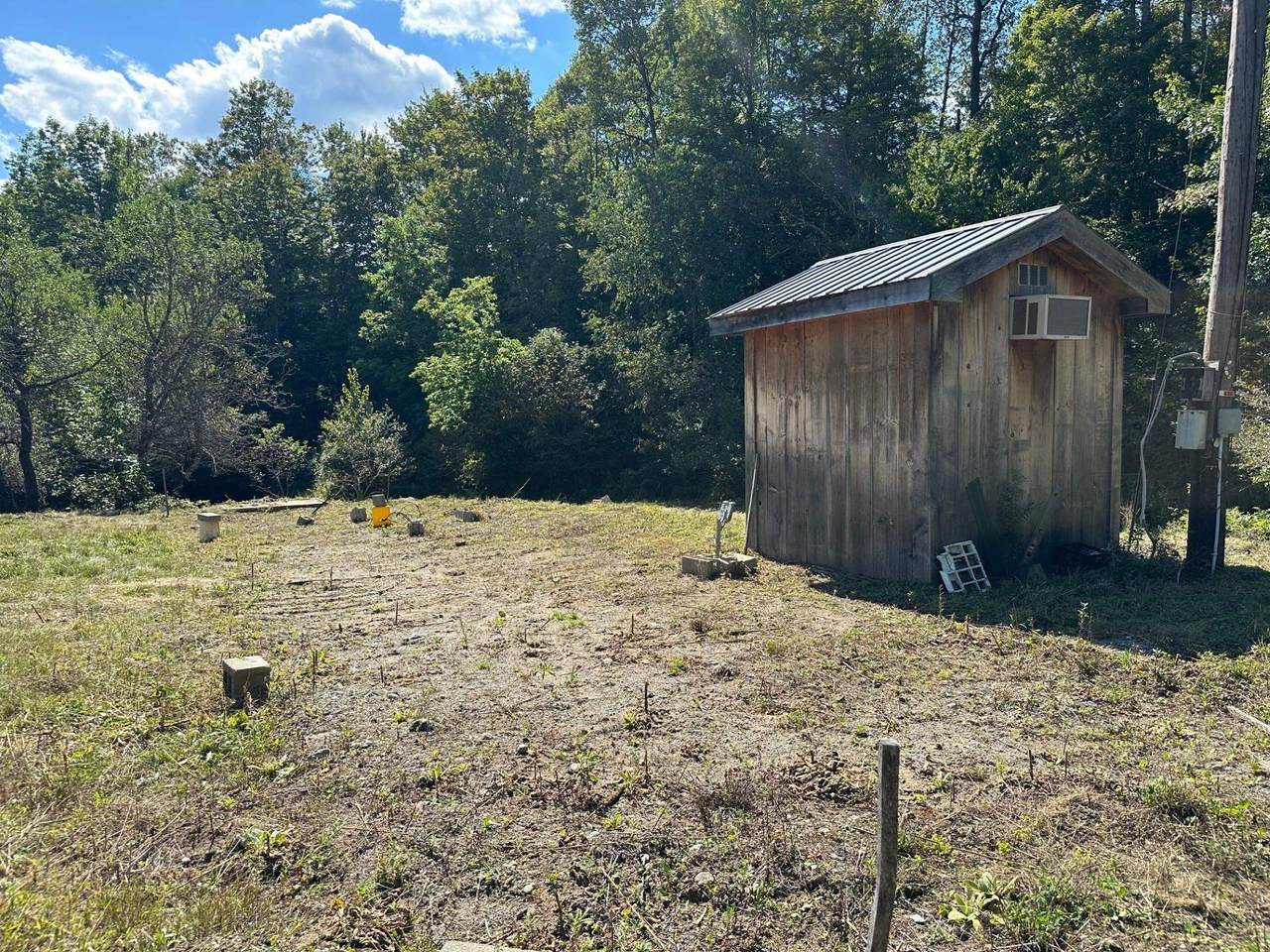 2638 Huntington Road - Photo 1