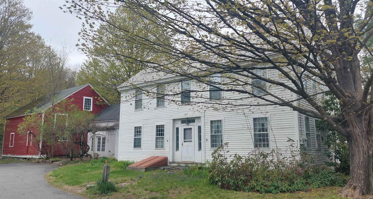 735 Main Street - Photo 1