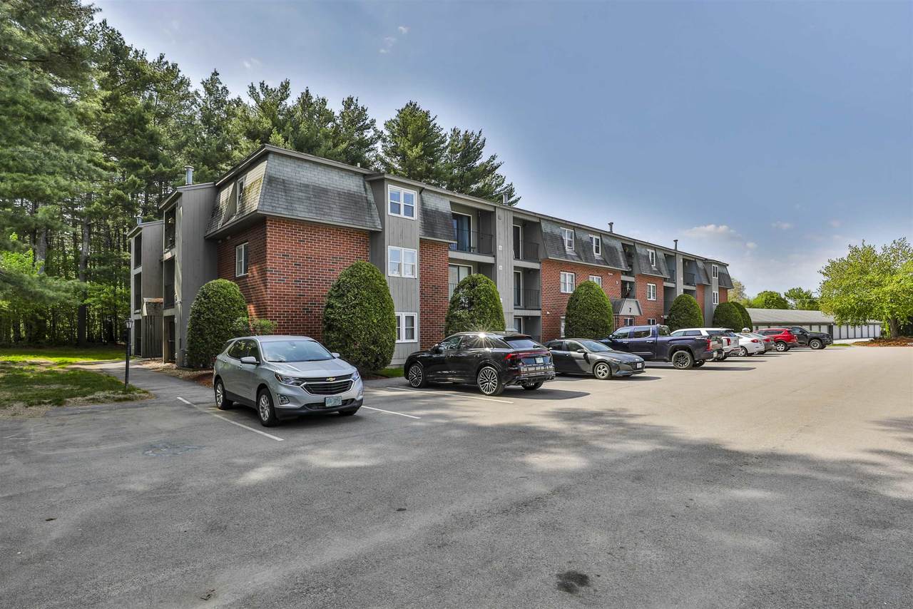 7 Blackstone Drive - Photo 1