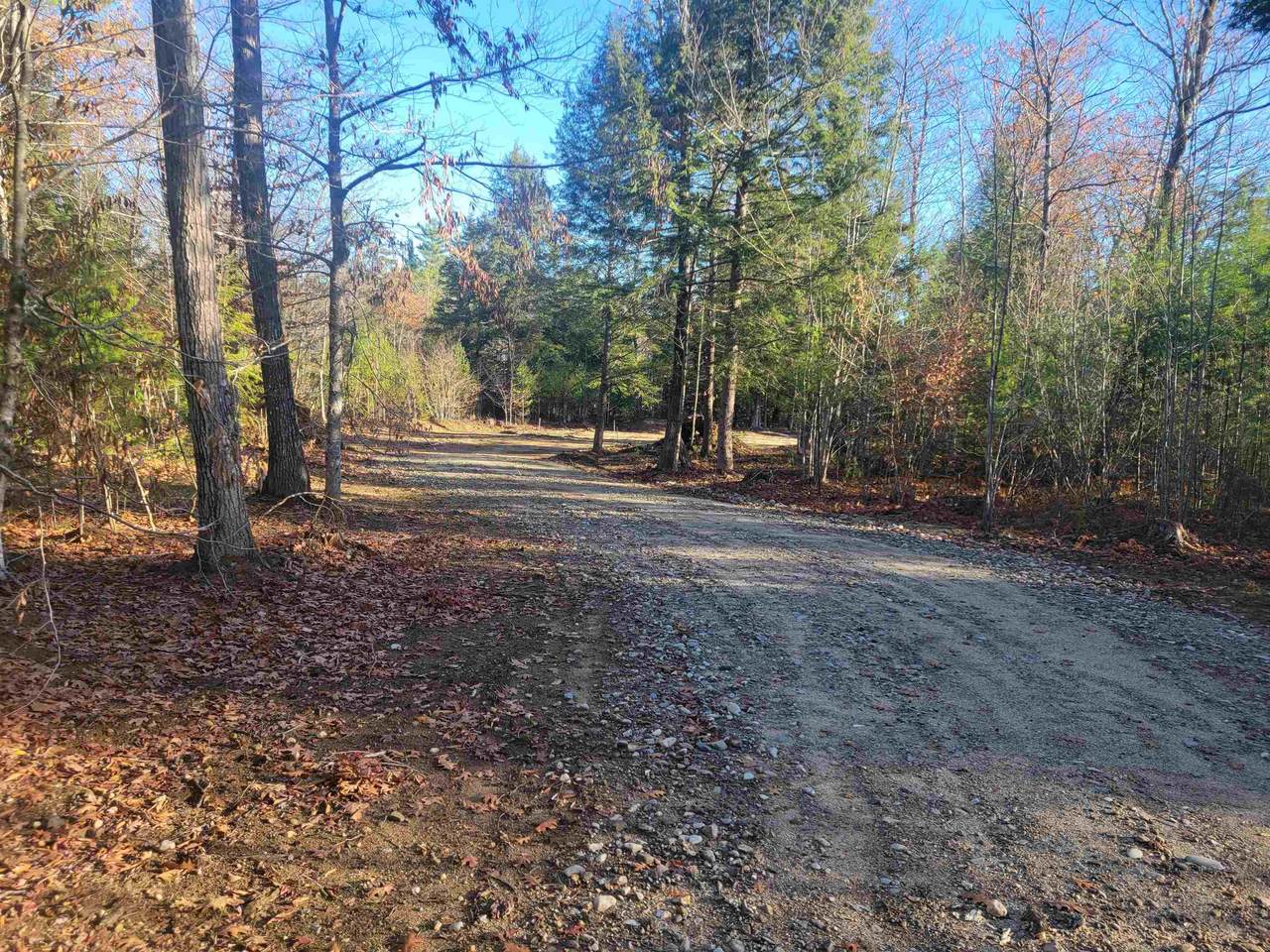 1555 River Road - Photo 1