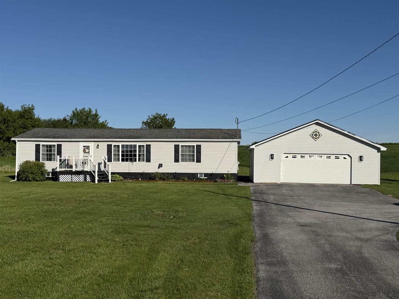 72 Middle Road - Photo 1