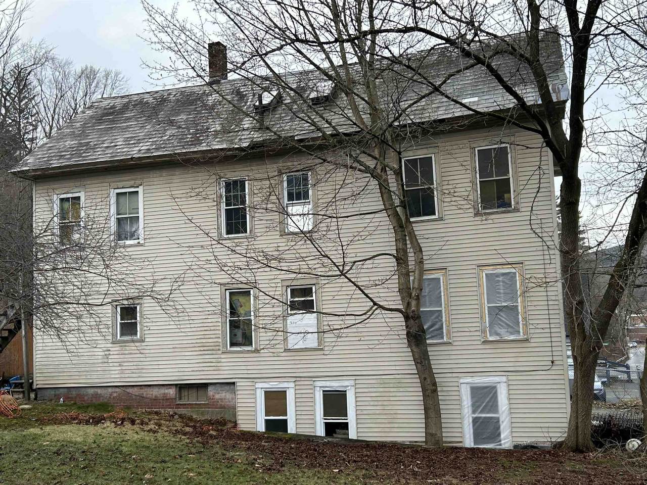 67 Valley Street - Photo 1