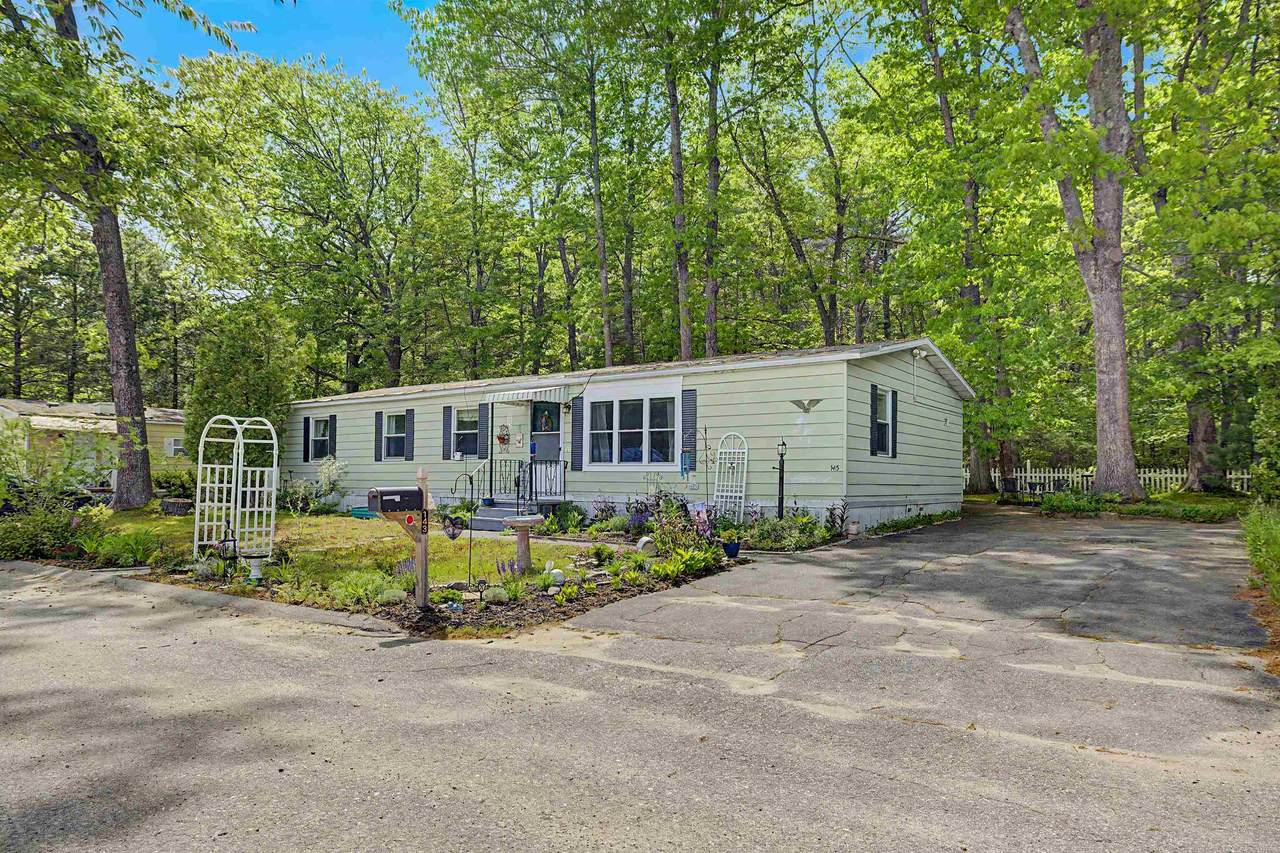 143 Robin Hood Drive - Photo 1