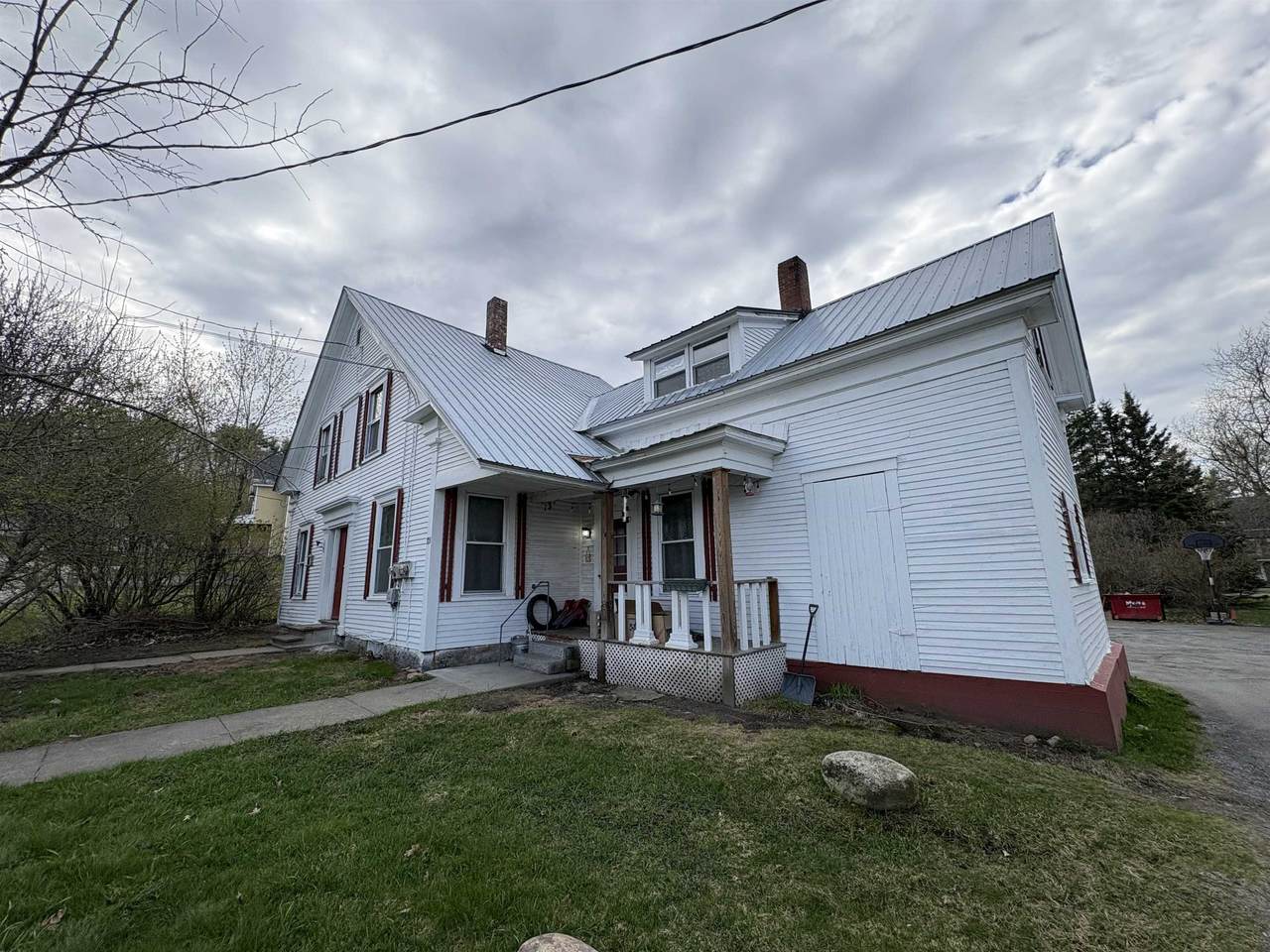 719 Hill Street - Photo 1