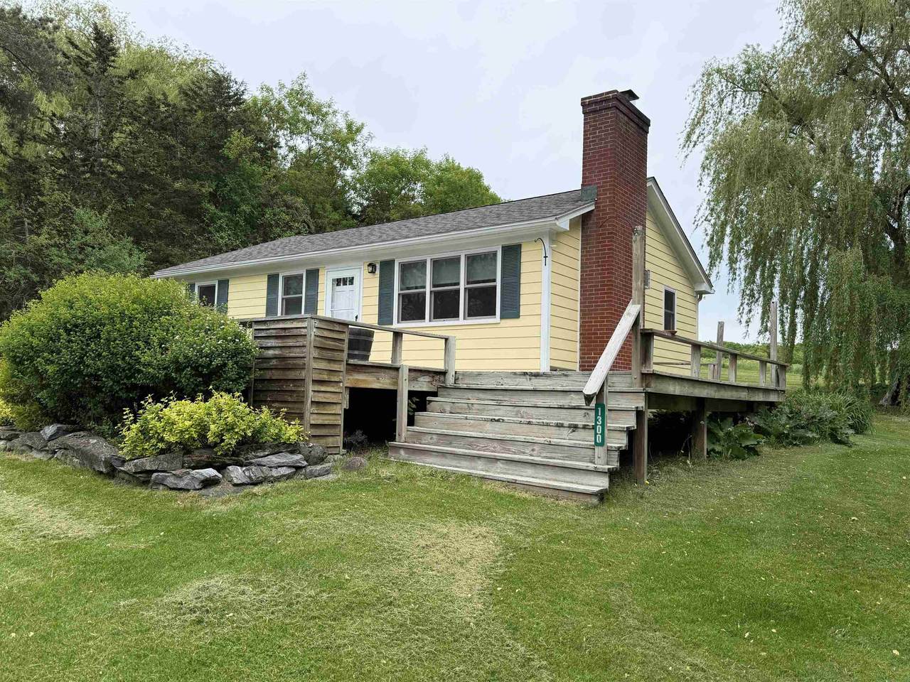 1300 Smith Street - Photo 1