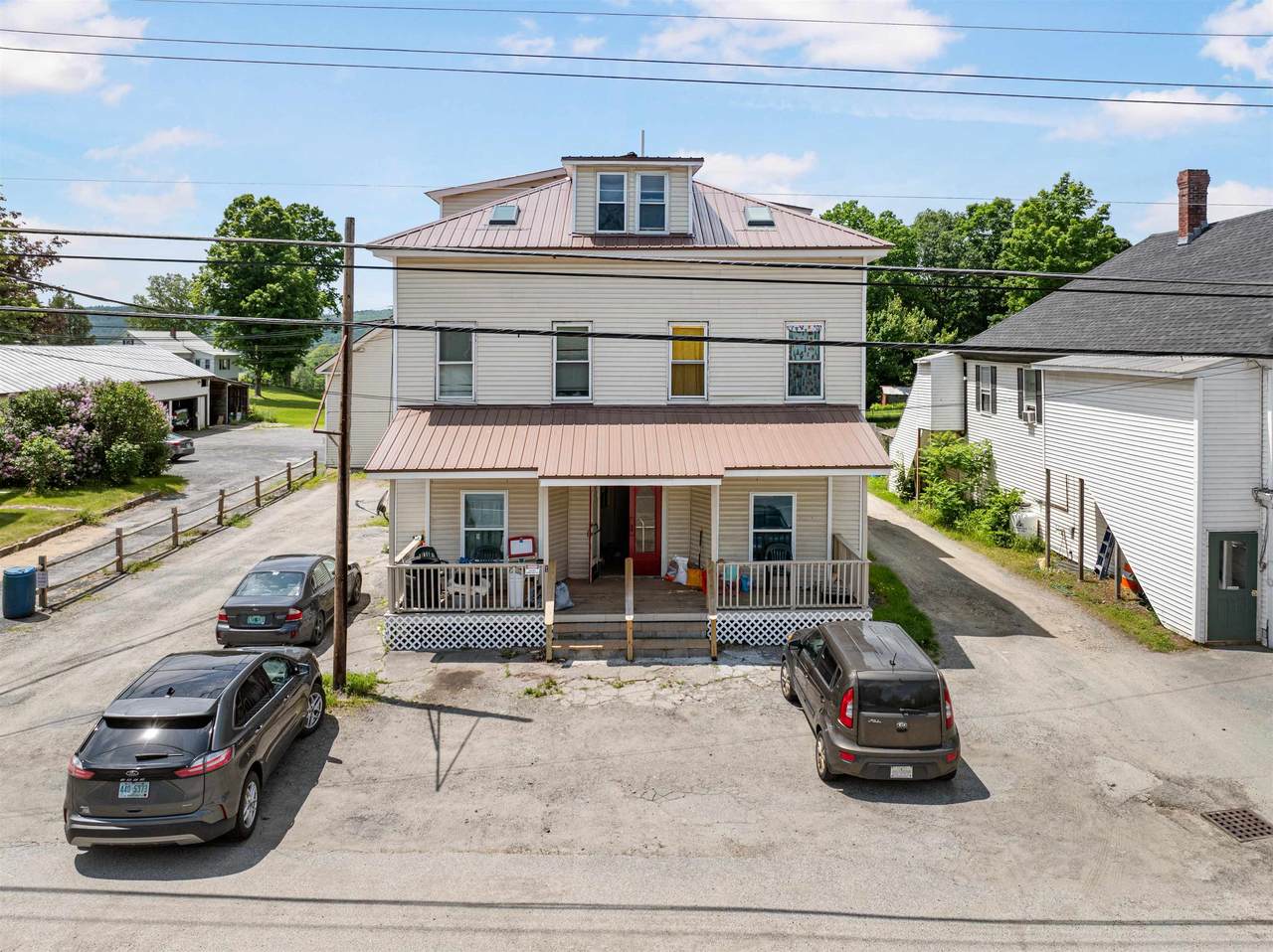 2733 Dartmouth College Highway - Photo 1